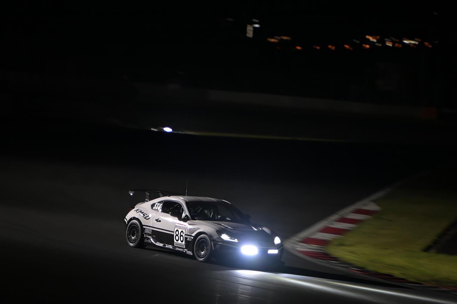 ST-4クラスを戦い抜く86号車「K・M・S・D GR86」の団結力に感激 〜 画像83