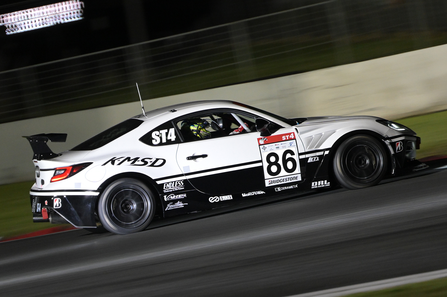 ST-4クラスを戦い抜く86号車「K・M・S・D GR86」の団結力に感激 〜 画像85