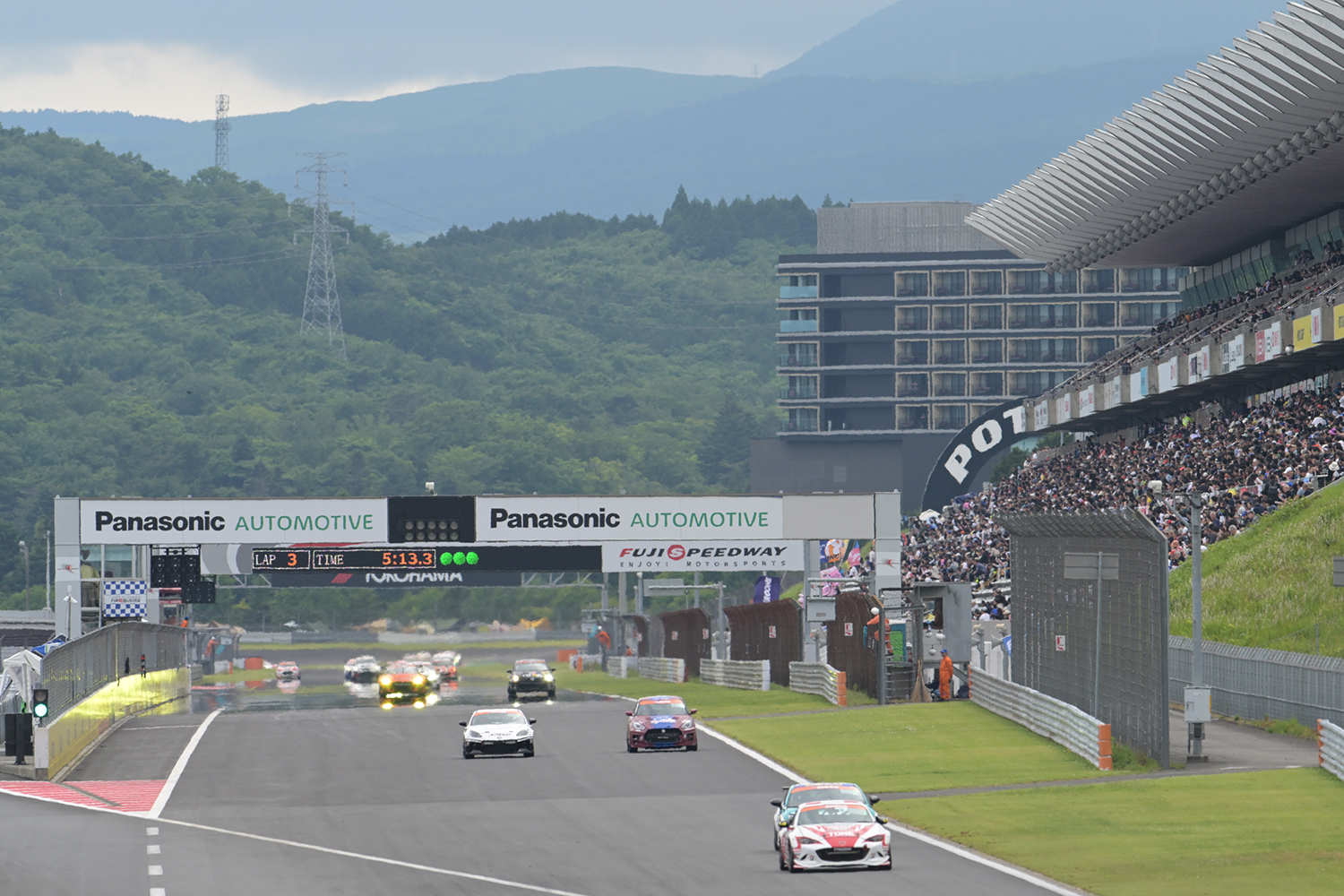 ST-4クラスを戦い抜く86号車「K・M・S・D GR86」の団結力に感激 〜 画像139