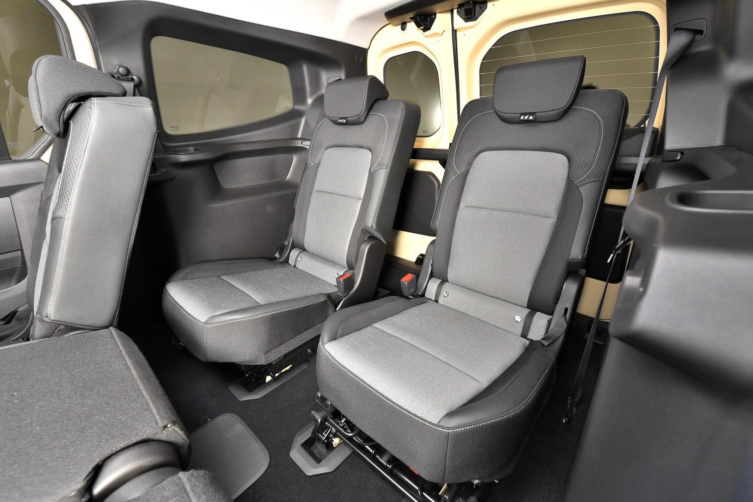 ルノーから限定車「カングークルール」と「グランカングークルール」が登場 〜 画像10
