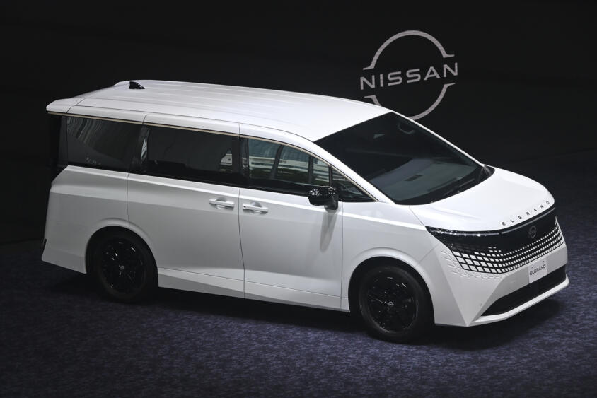 発表前に7000台を受注済み!?　みんな待ってた日産エルグランドが新型となってプレミアムミニバン市場に帰ってきた