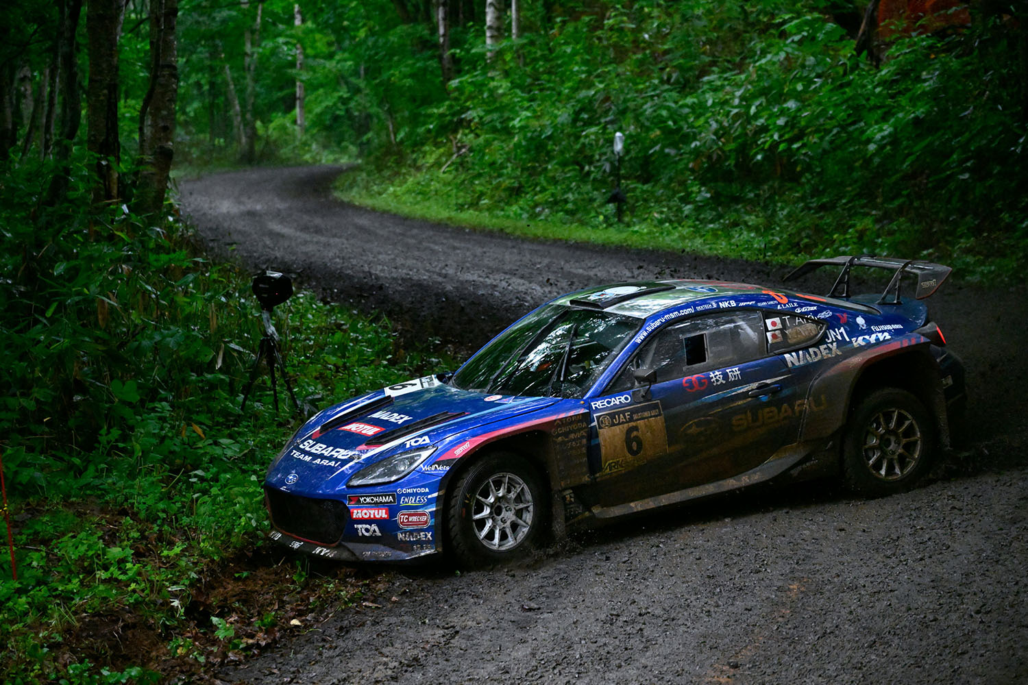 全日本ラリー選手権・第5戦「ARKラリー・カムイ」を走るBRZ