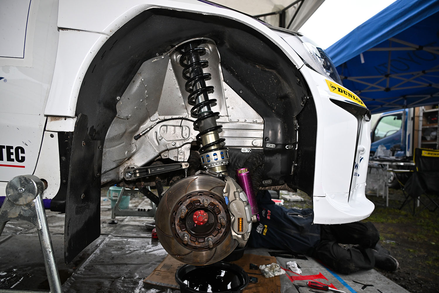 ZEUS AUTOMOTIVE CLUB SPORTSのGRヤリスRally2の足まわり