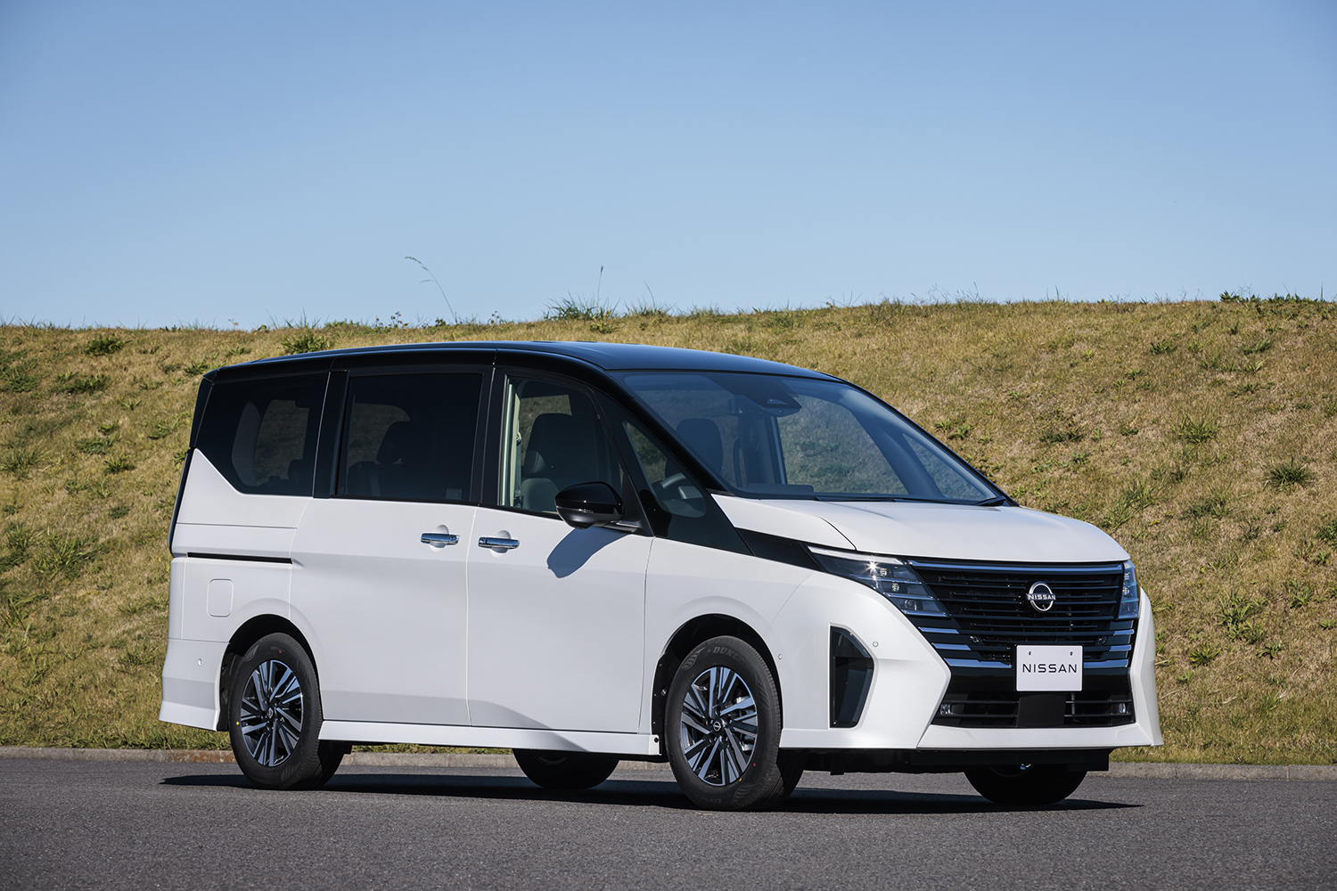 日産セレナ 〜 画像5