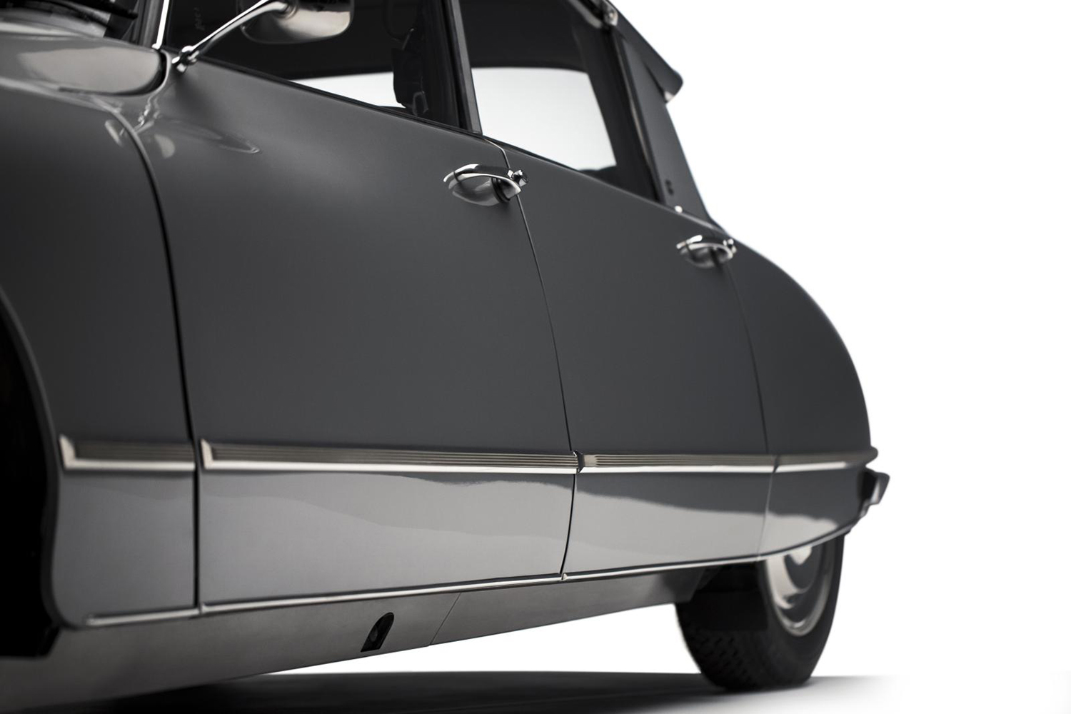見た目以上にフツーに乗れた伝説の名車「シトロエン DS」とは 〜 画像6