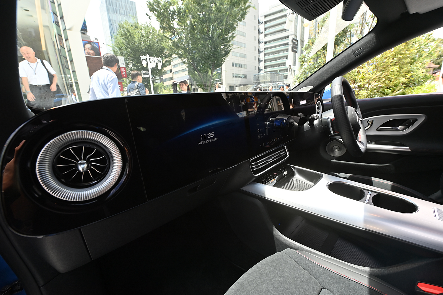 新型「CLA」シリーズの狙い目はズバリEVモデルだった 〜 画像26