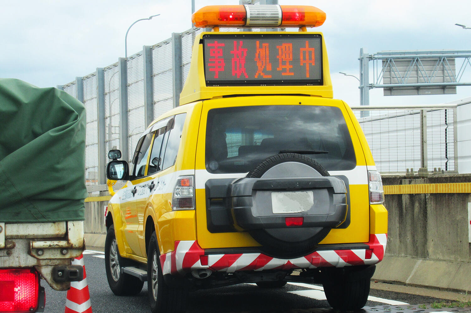 NEXCOの交通管理隊車両