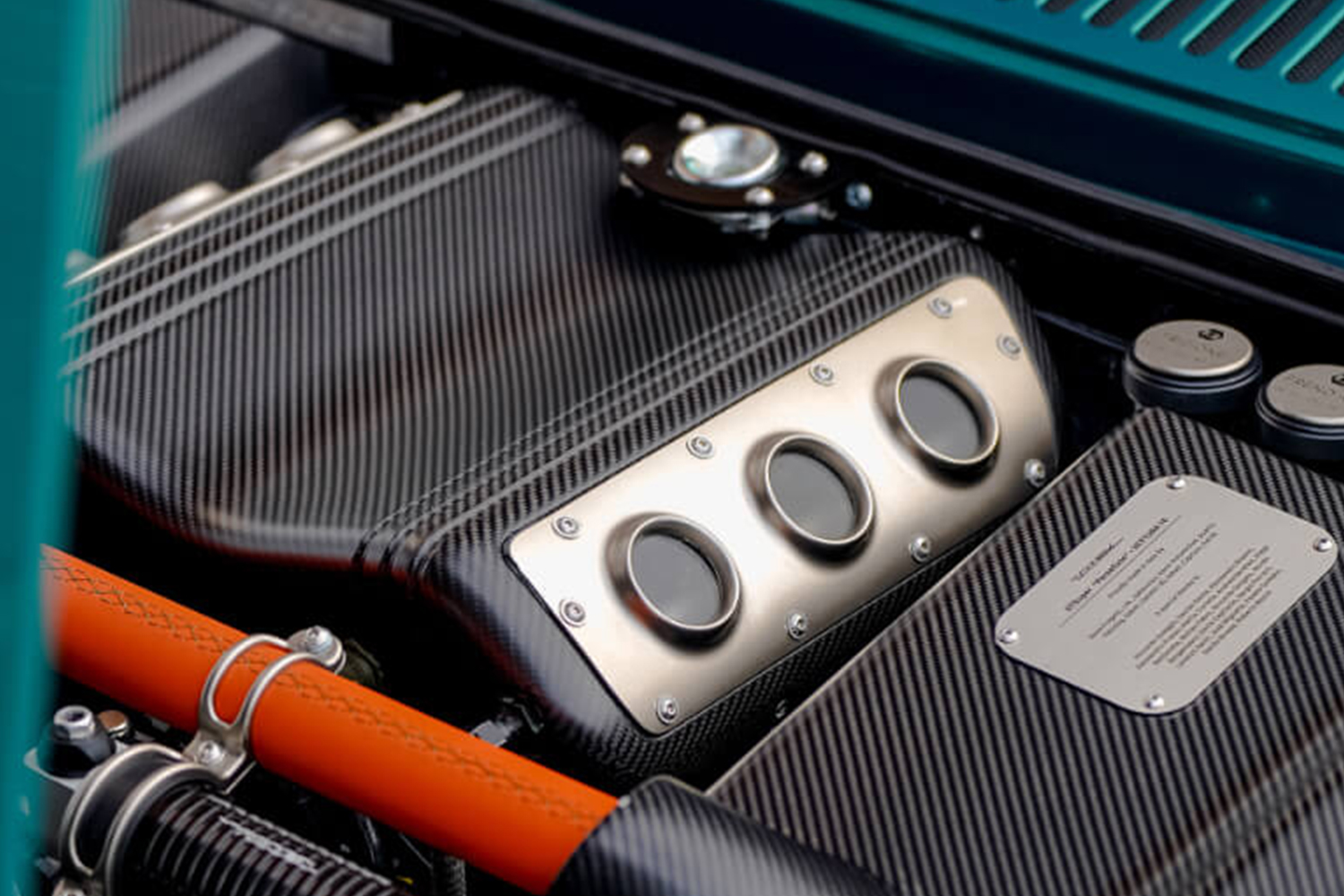 レストモッドした車両のモーターのイメージ 〜 画像6