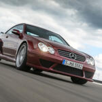 【画像】DTMを制したAMGが記念に作った速すぎるCLK！　180台限定のブラックシリーズよりも過激な「CLK DTM AMG」【21世紀スーパーカーFILE #033】 〜 画像5