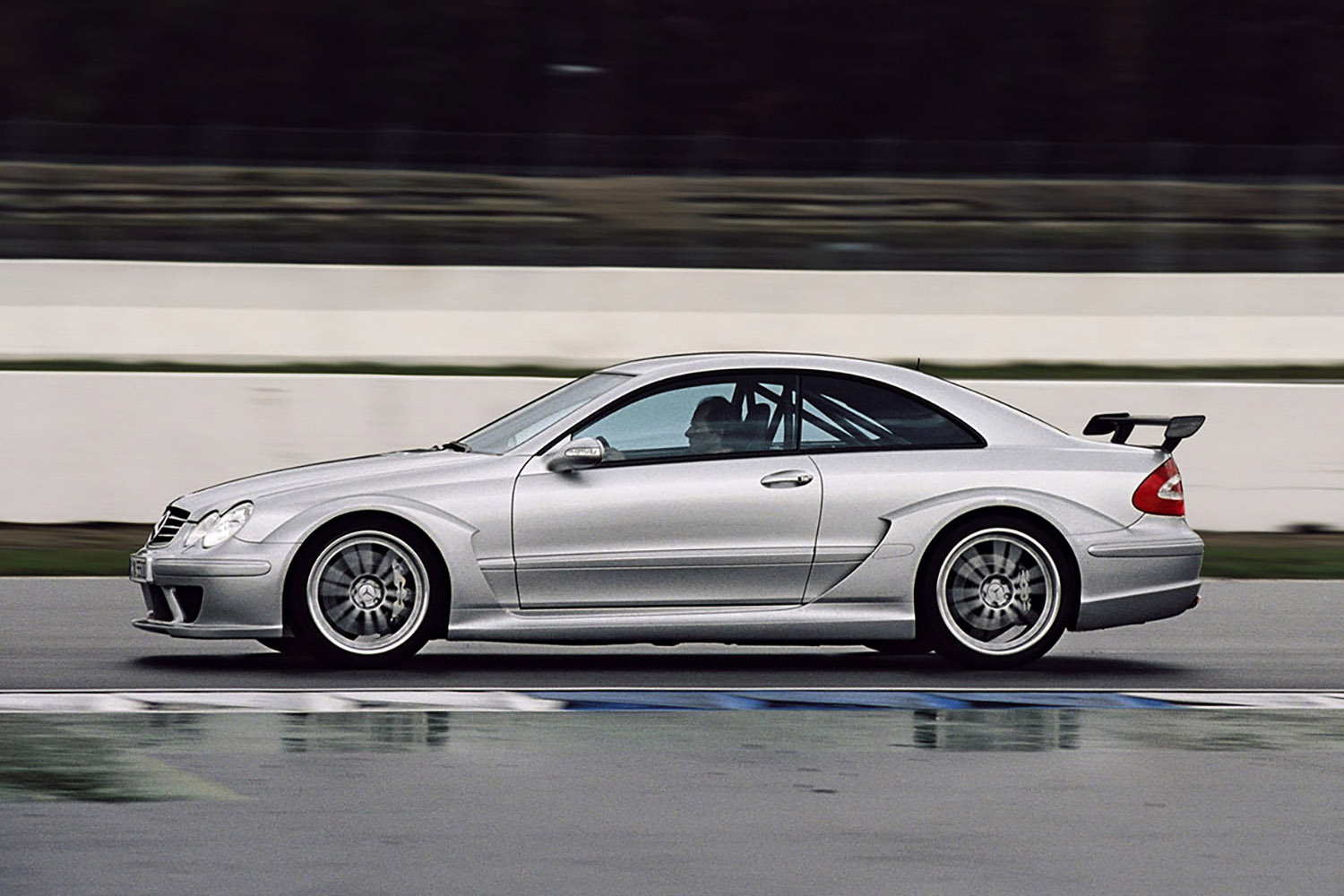 伝説の「CLK DTM AMG」は63モデルやブラックシリーズよりも速かった【21世紀スーパーカーFILE #033】 〜 画像6