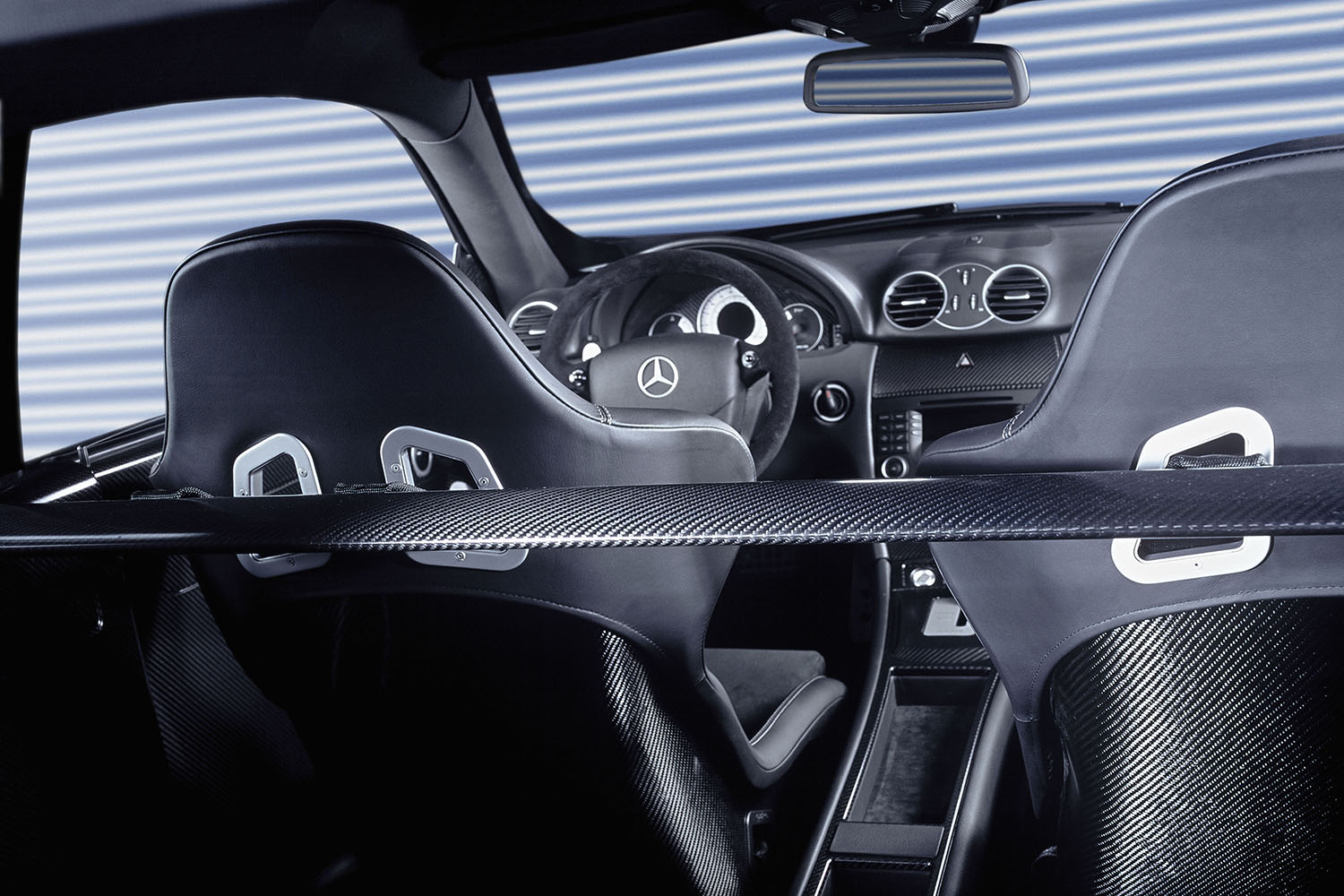 伝説の「CLK DTM AMG」は63モデルやブラックシリーズよりも速かった【21世紀スーパーカーFILE #033】 〜 画像20