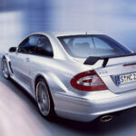 【画像】DTMを制したAMGが記念に作った速すぎるCLK！　180台限定のブラックシリーズよりも過激な「CLK DTM AMG」【21世紀スーパーカーFILE #033】 〜 画像22