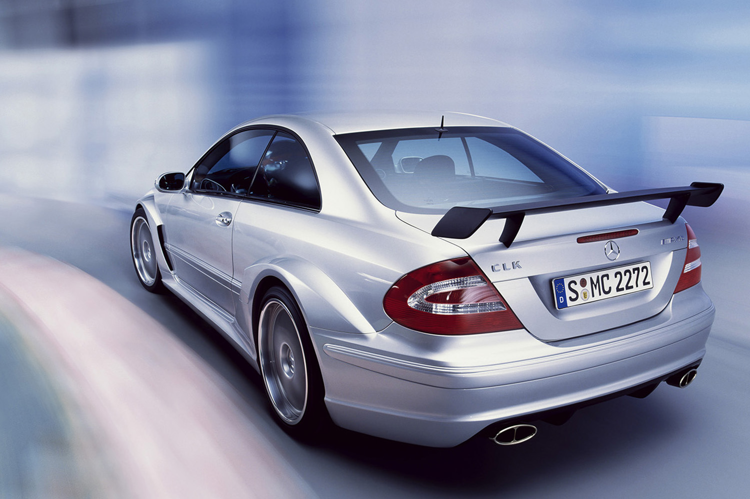 メルセデス・ベンツCLK DTM AMGのリヤスタイリング