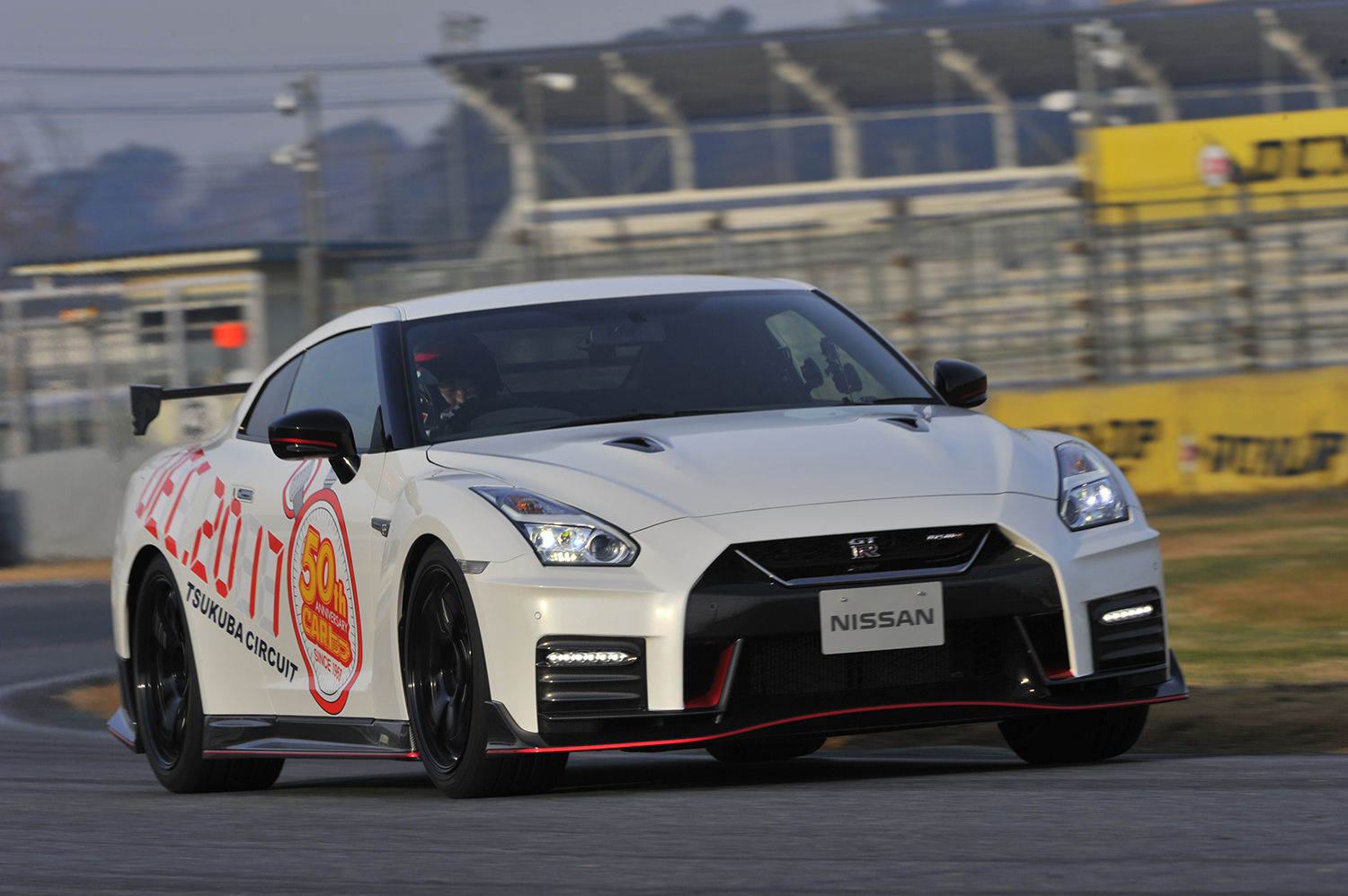 2017年式の日産GT-R NISMO 〜 画像24