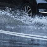 【画像】赤い道路に水しぶきが上がらない道路！　クルマの安全のために進化する「舗装」の最前線 〜 画像8