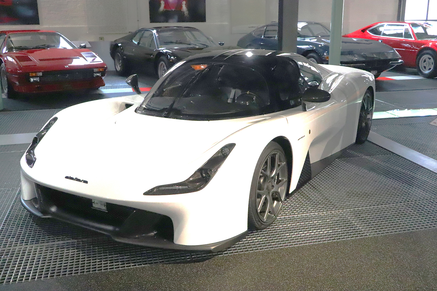 2020 Dallara Stradaleのフロントスタイリング