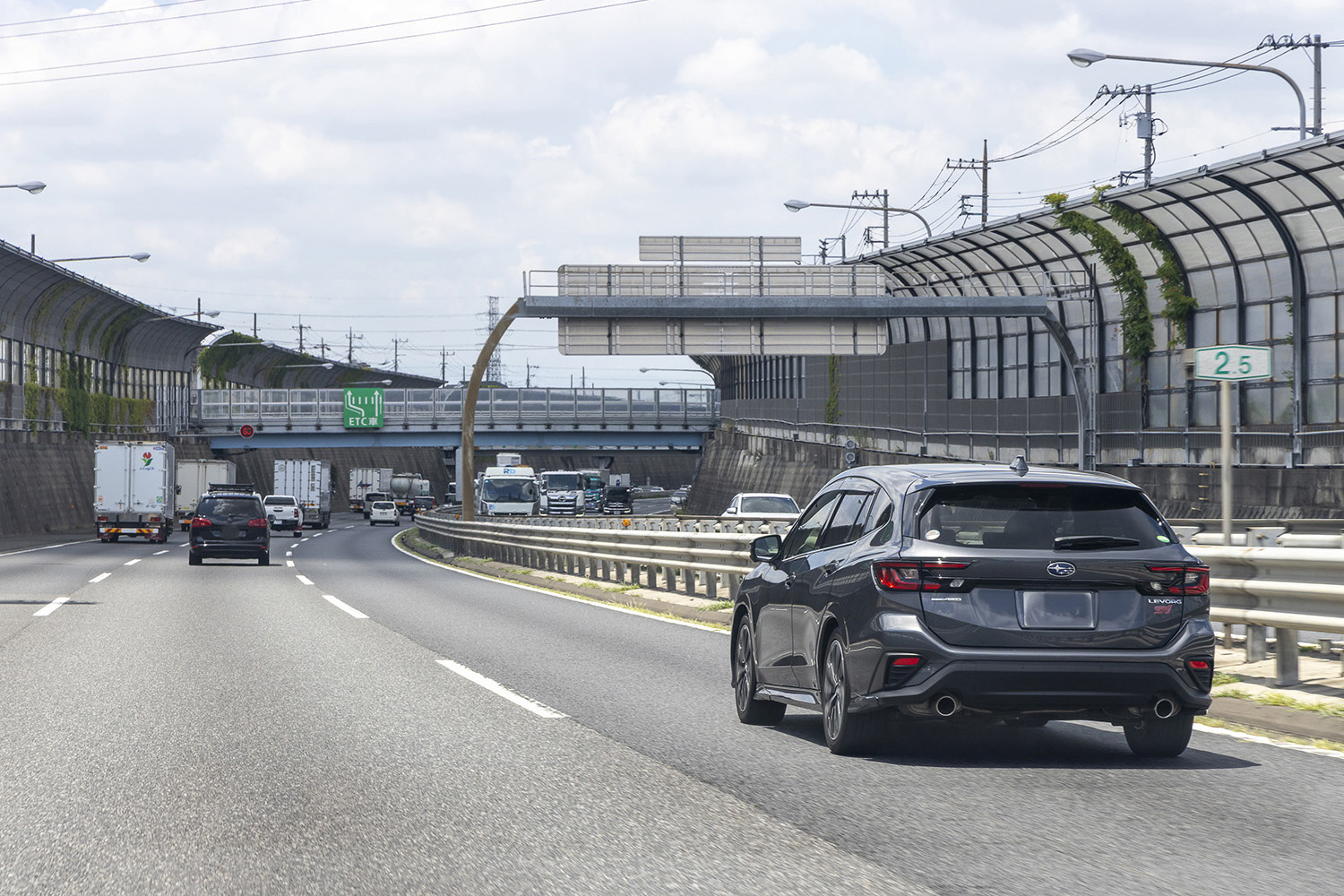 追突するのもされるのもほとんどは短すぎる車間距離が原因だった 〜 画像16
