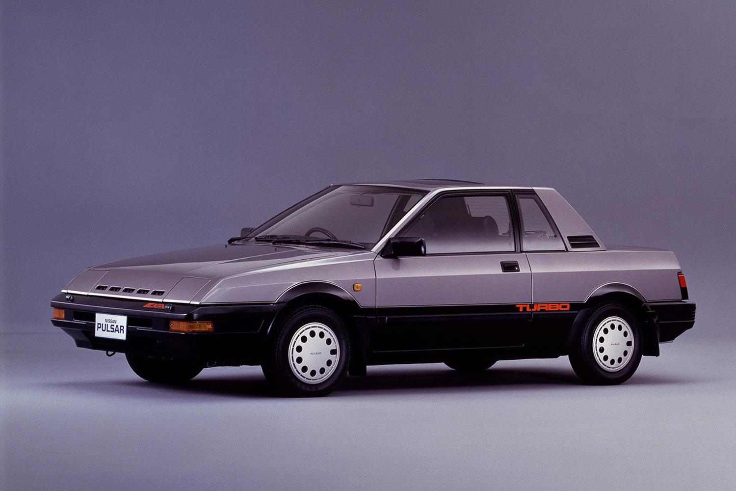 日産パルサーEXAのフロントスタイリング