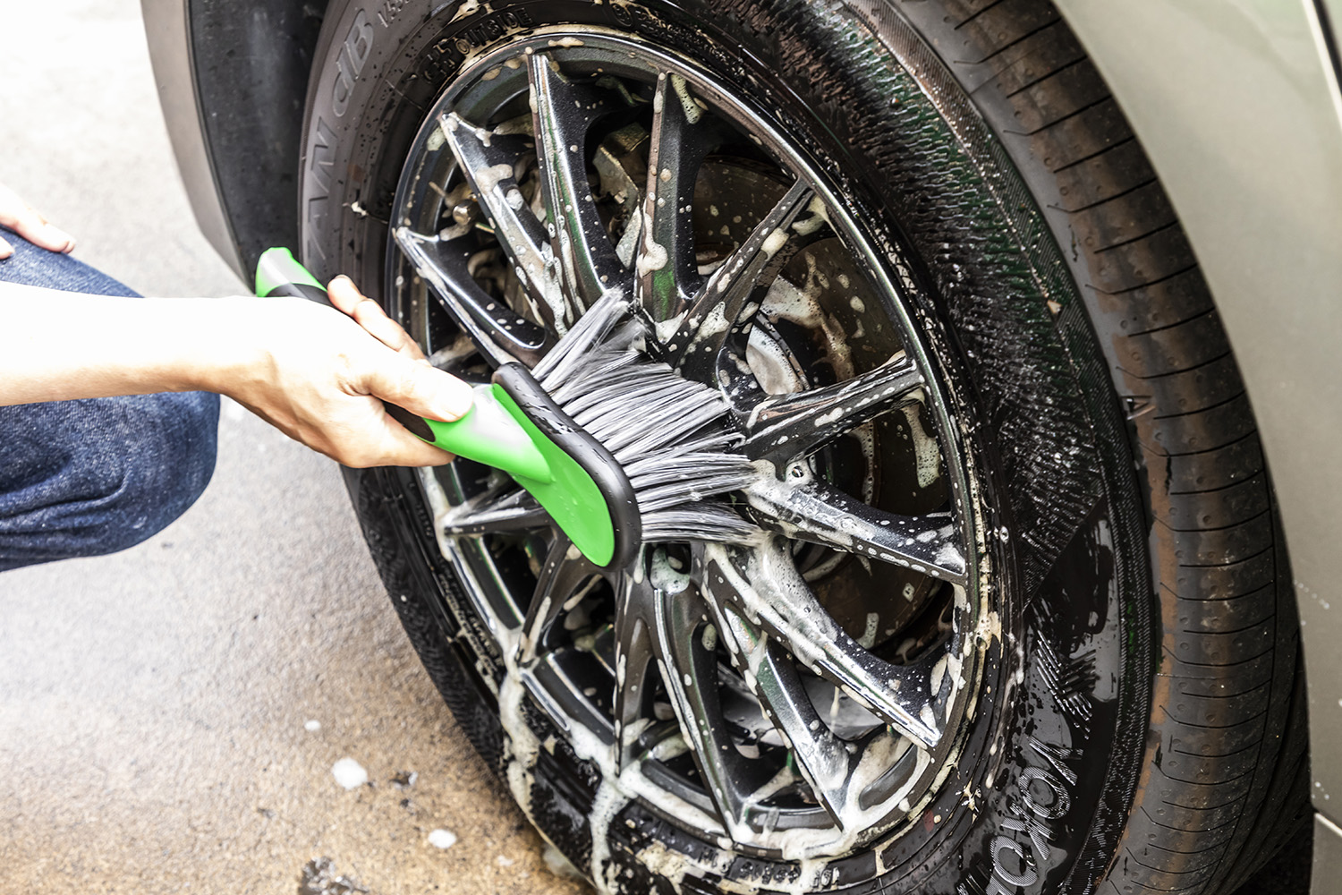プロが教える足まわり洗車の正解と「本当に使える」人気アイテム 〜 画像26