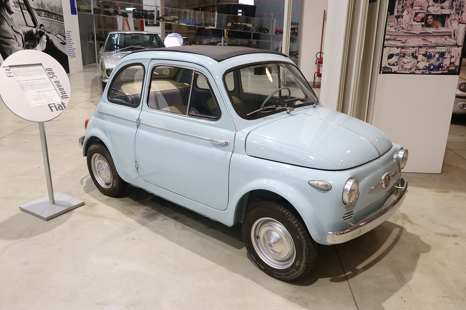 1956 FIAT Nuova 500 "Topolino"のフロントスタイリング