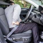 【画像】そういや昔は１時間も運転してたら腰が終わってたっけ！　イマドキのクルマのシートが劇的に疲れにくくなったワケ 〜 画像29