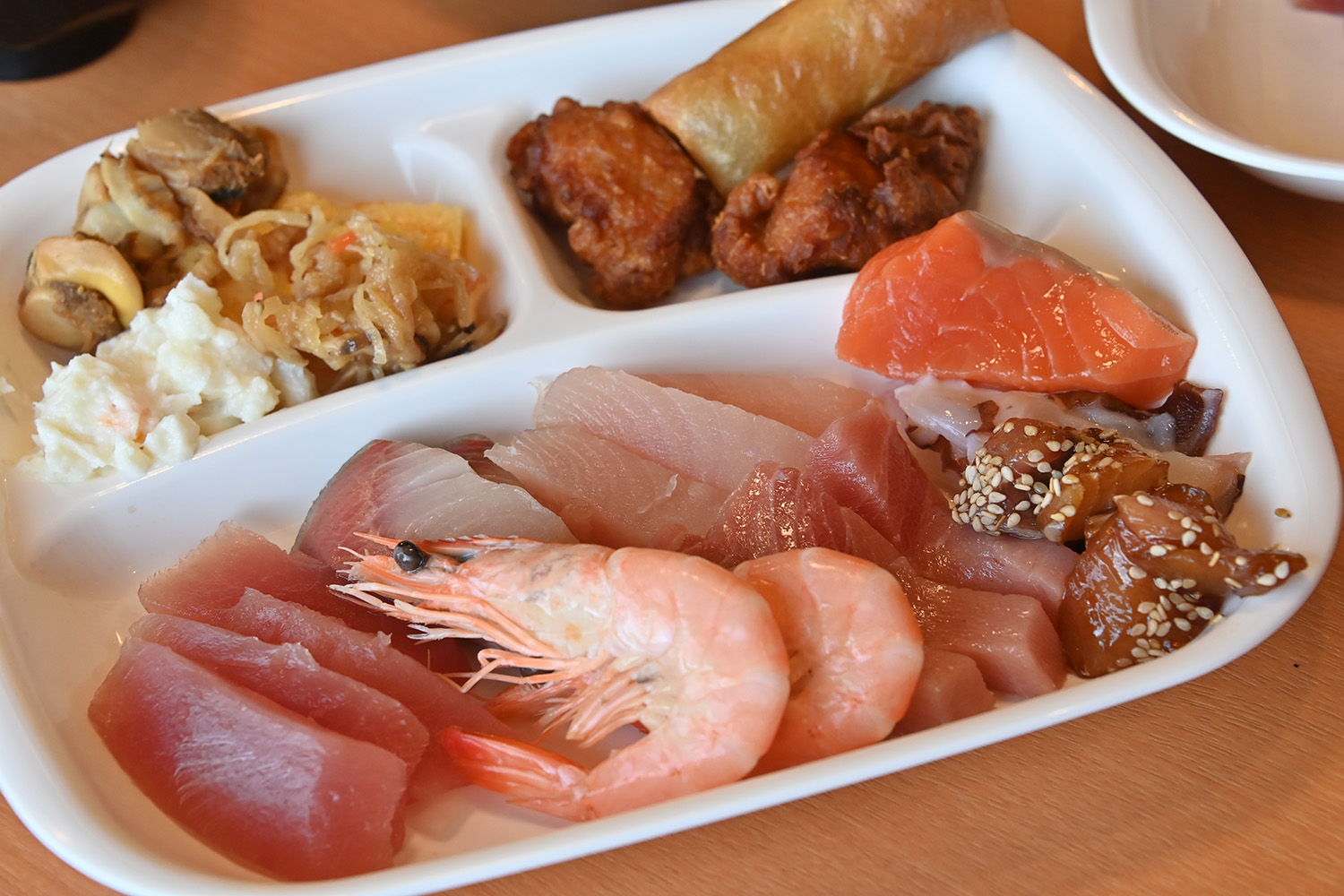 コスパ最強すぎる「漁港食堂」の海鮮バイキングがヤバかった【Ｐ専食堂】 〜 画像18