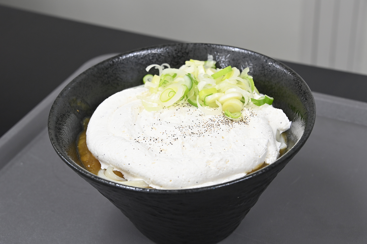 ニューラッキー食堂の天空のカレーうどん