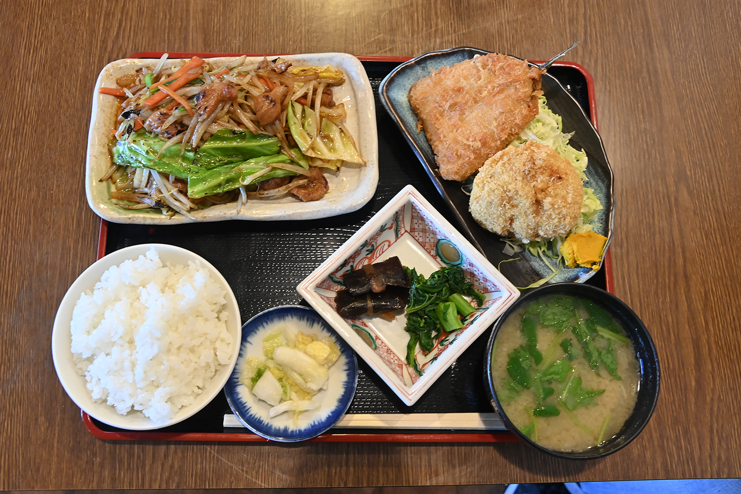 田園食堂うめやのおかず2品定食
