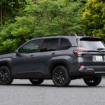 【画像】グローバルで年間100万台を売る怪物「トヨタRAV4」は絶対王者か？　ライバルの「CR-V」「フォレスター」「Xトレイル」と走り比べて徹底チェック!! 〜 画像18