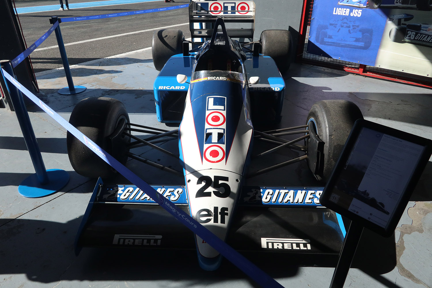 1986 Ligier JS27・Renault EF15 V6 Twin-Turbo