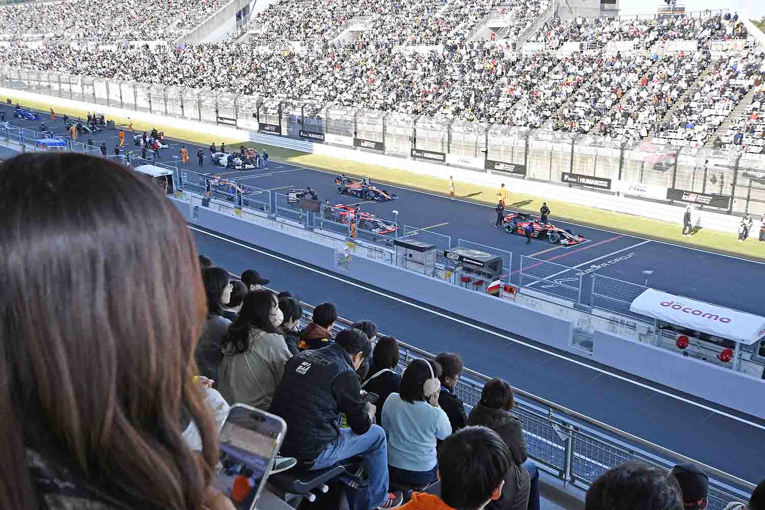 過去に開催された「JAFウィメン・オン・トラック」でのレース観戦