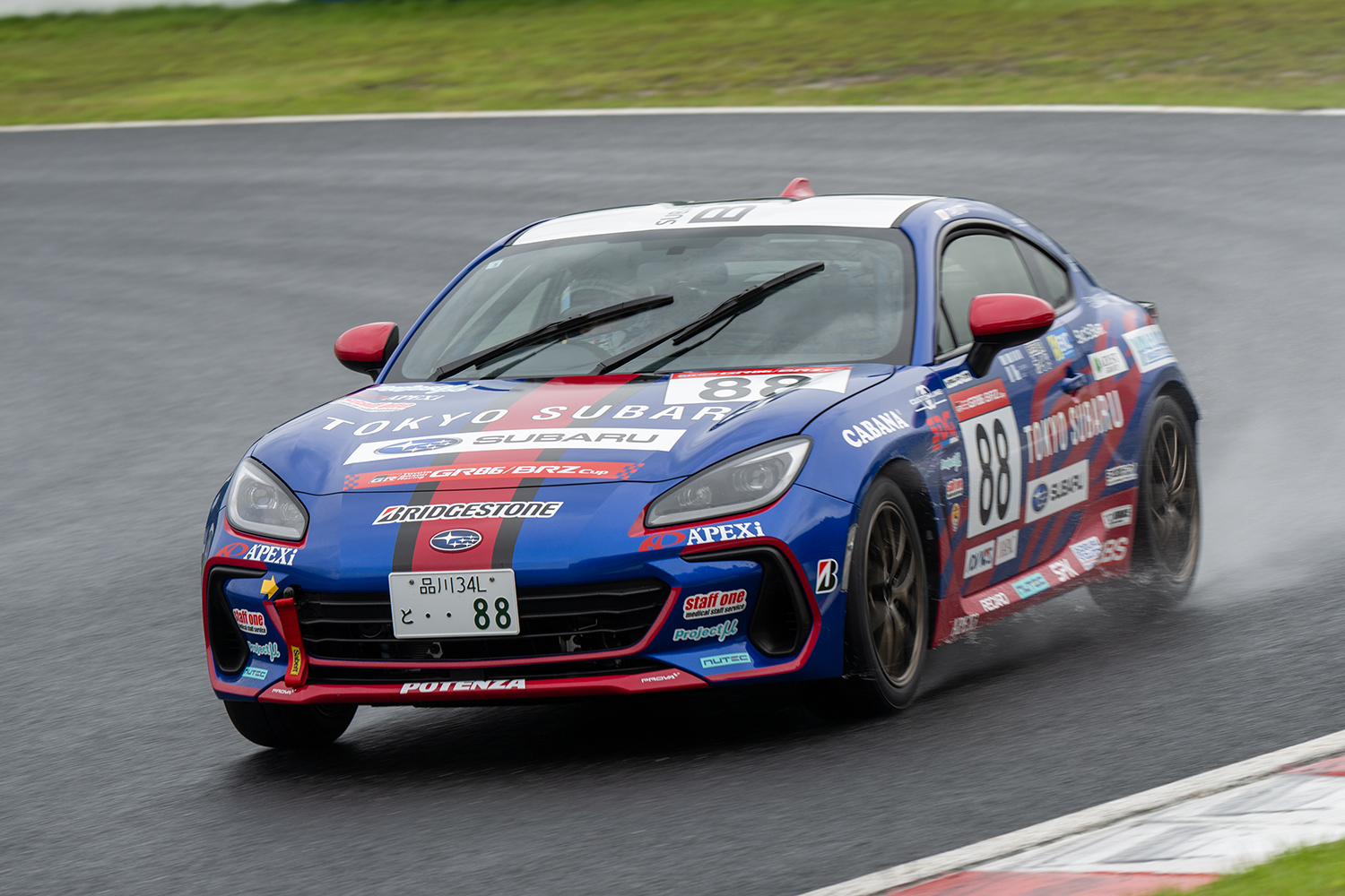 GR86／BRZ CupのTeam Takutyの戦いに密着 〜 画像76