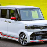 【画像】絶対王者が「オラ顔」で他車を置き去りにする！　ホンダN-BOXの一部改良を徹底解説!! 〜 画像14