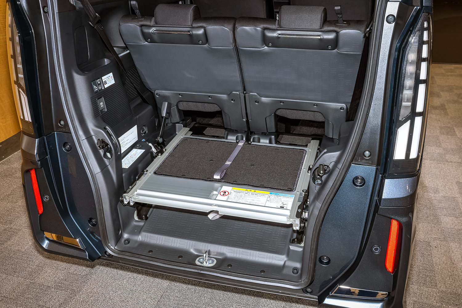 ホンダN-BOXが一部改良 〜 画像25