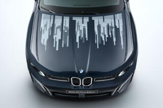 BMWが実用化寸前の「色が変わるクルマ」