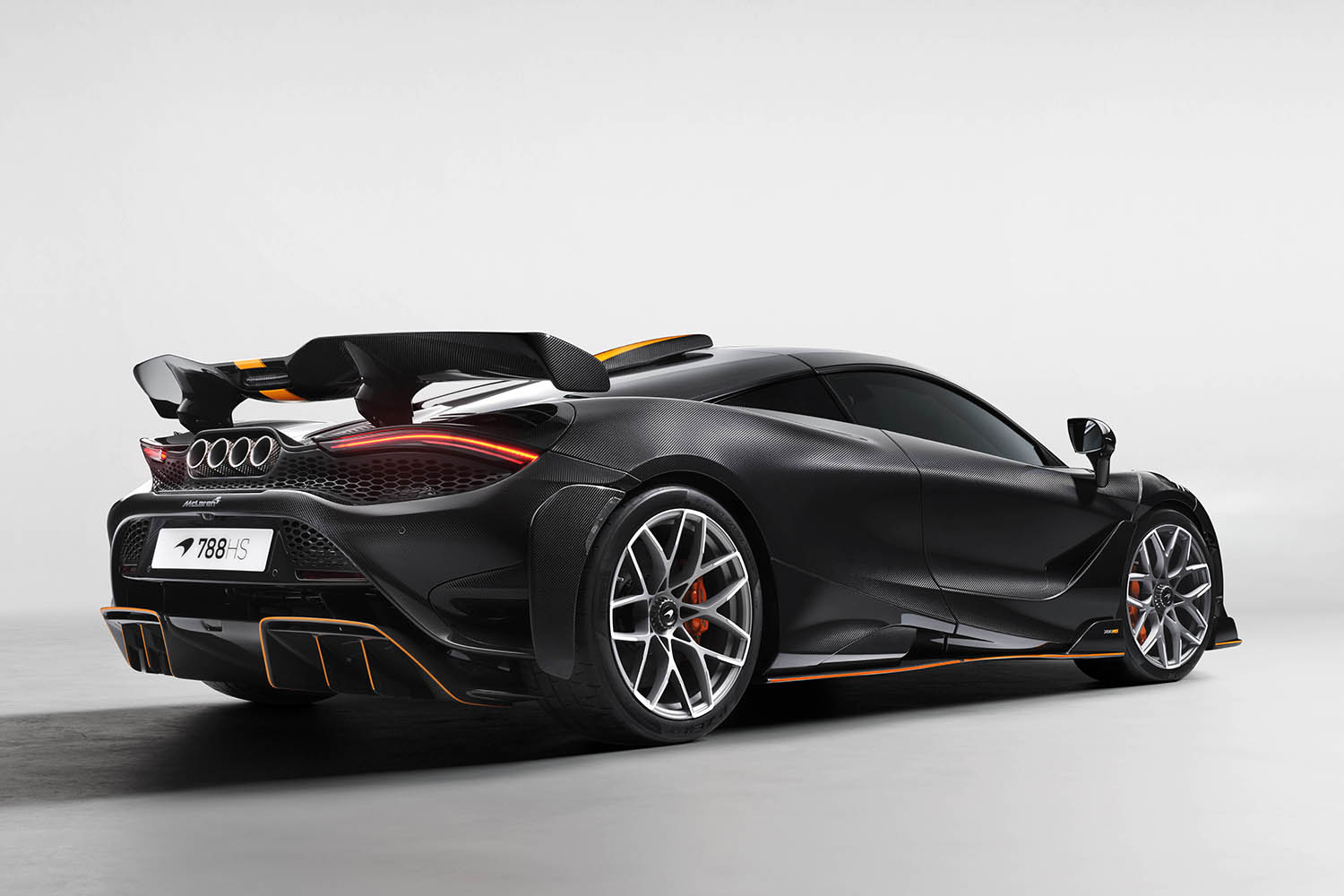 マクラーレン製スーパーカーシリーズの最終進化形！　伝統の「ハイスポーツ」を授かった「788HS」が200台限定で登場