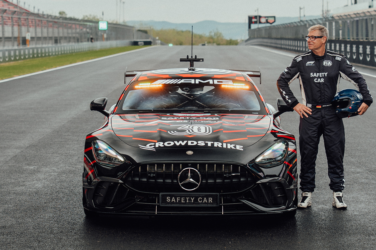 F1公式セーフティカーに初めて4WDを採用したメルセデスAMG GT 63 PRO 4MATIC+が登場 〜 画像4