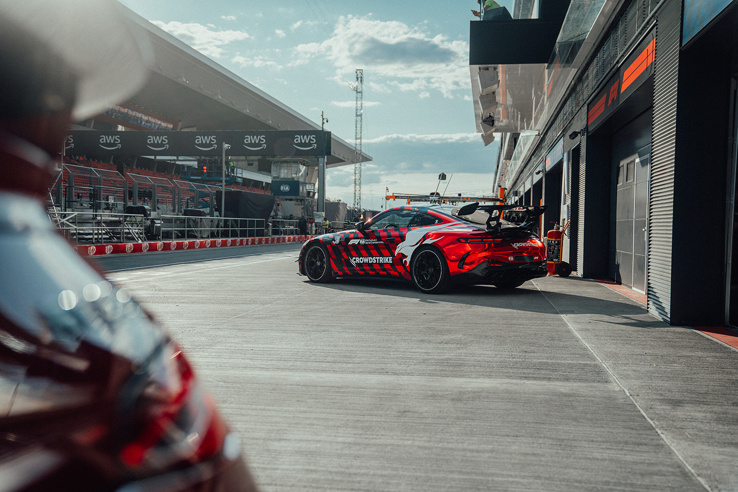F1公式セーフティカーに初めて4WDを採用したメルセデスAMG GT 63 PRO 4MATIC+が登場 〜 画像7