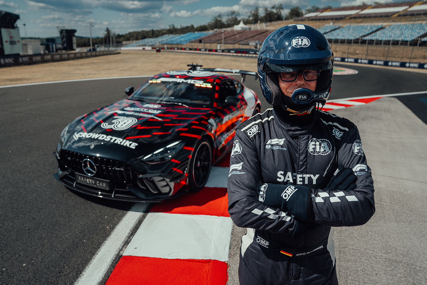 ベルント・マイランダー氏とメルセデスAMG GT 63 PRO 4MATIC+ セーフティカー
