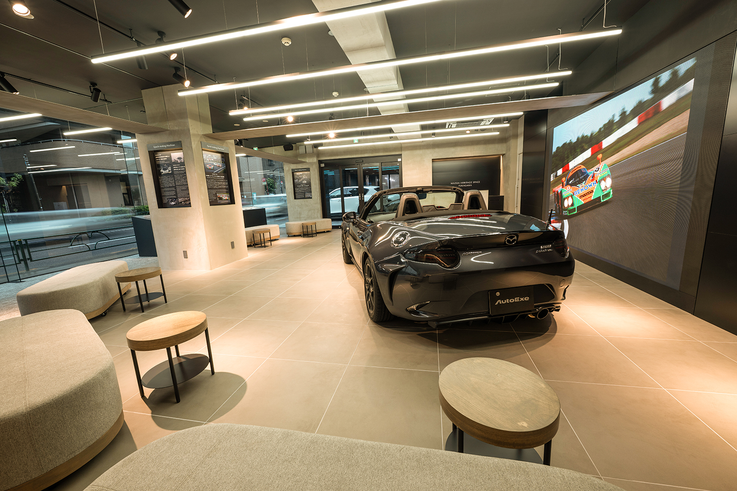 関東マツダ深川店がリニューアルとともに「MAZDA HERITAGE SPACE FUKAGAWA」をオープン 〜 画像1
