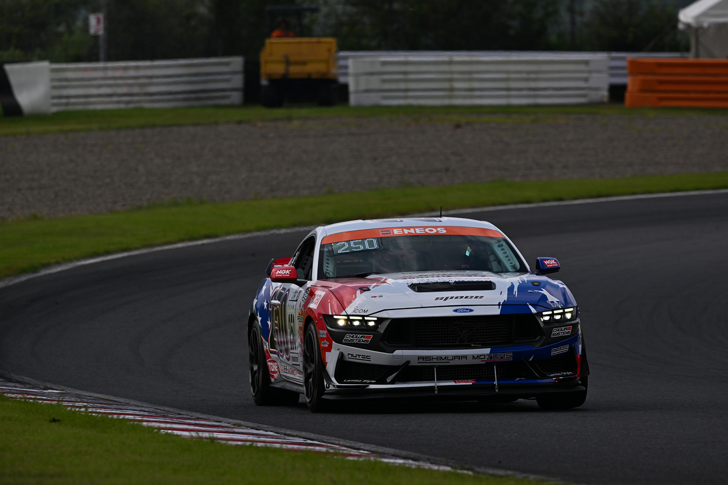 日本最大級のプライベーター「Birth Racing Project」にレースチームの資金事情を直撃した 〜 画像13