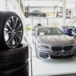 【画像】中身は100%本物のBMWだけど海賊版！　いまロシアで作られ売られる「無許可のBMW」の正体とは 〜 画像1