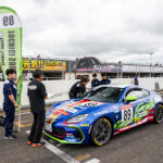 【画像】現役のSUPER GTドライバーでさえ苦戦！　GR86／BRZ Cup第４戦十勝ラウンドは猛者たちによる激戦が繰り広げられた 〜 画像25