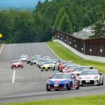 【画像】現役のSUPER GTドライバーでさえ苦戦！　GR86／BRZ Cup第４戦十勝ラウンドは猛者たちによる激戦が繰り広げられた 〜 画像55