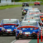 【画像】現役のSUPER GTドライバーでさえ苦戦！　GR86／BRZ Cup第４戦十勝ラウンドは猛者たちによる激戦が繰り広げられた 〜 画像63