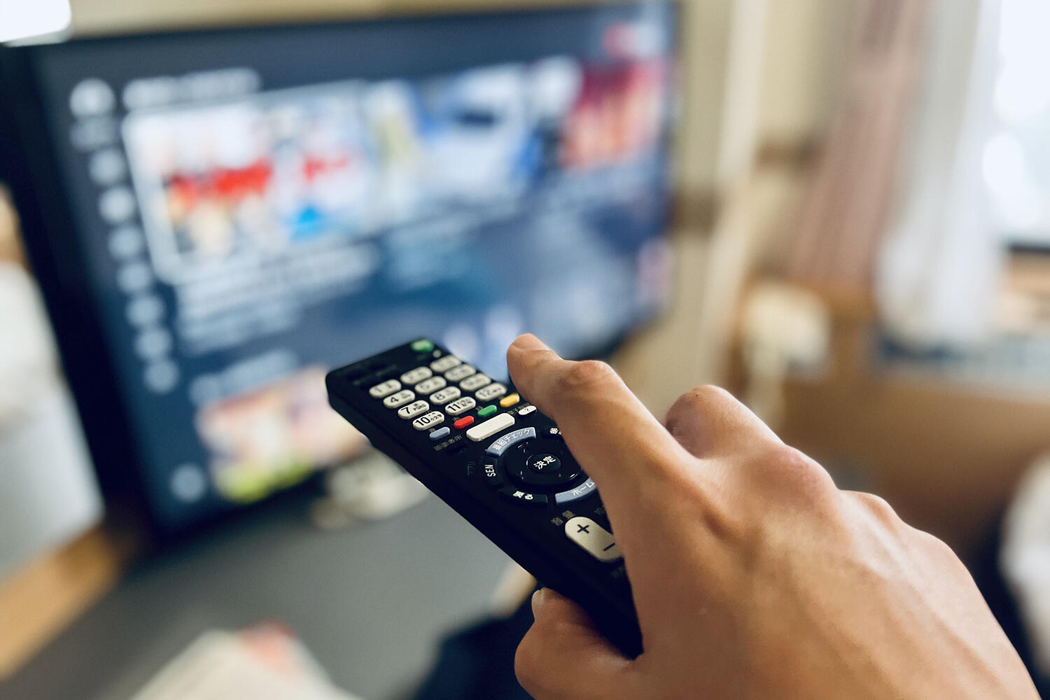 テレビ視聴のイメージ