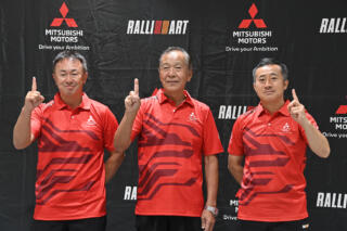 2000キロを駆け抜けた「チーム三菱ラリーアート」の裏話