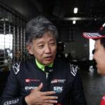 【画像】ダイハツの井上社長が参戦した軽自動車だけのレース「K4GP」！　生産終了する現行コペンのラストランの現場で「次期コペン」についても井上社長に直撃取材した 〜 画像19