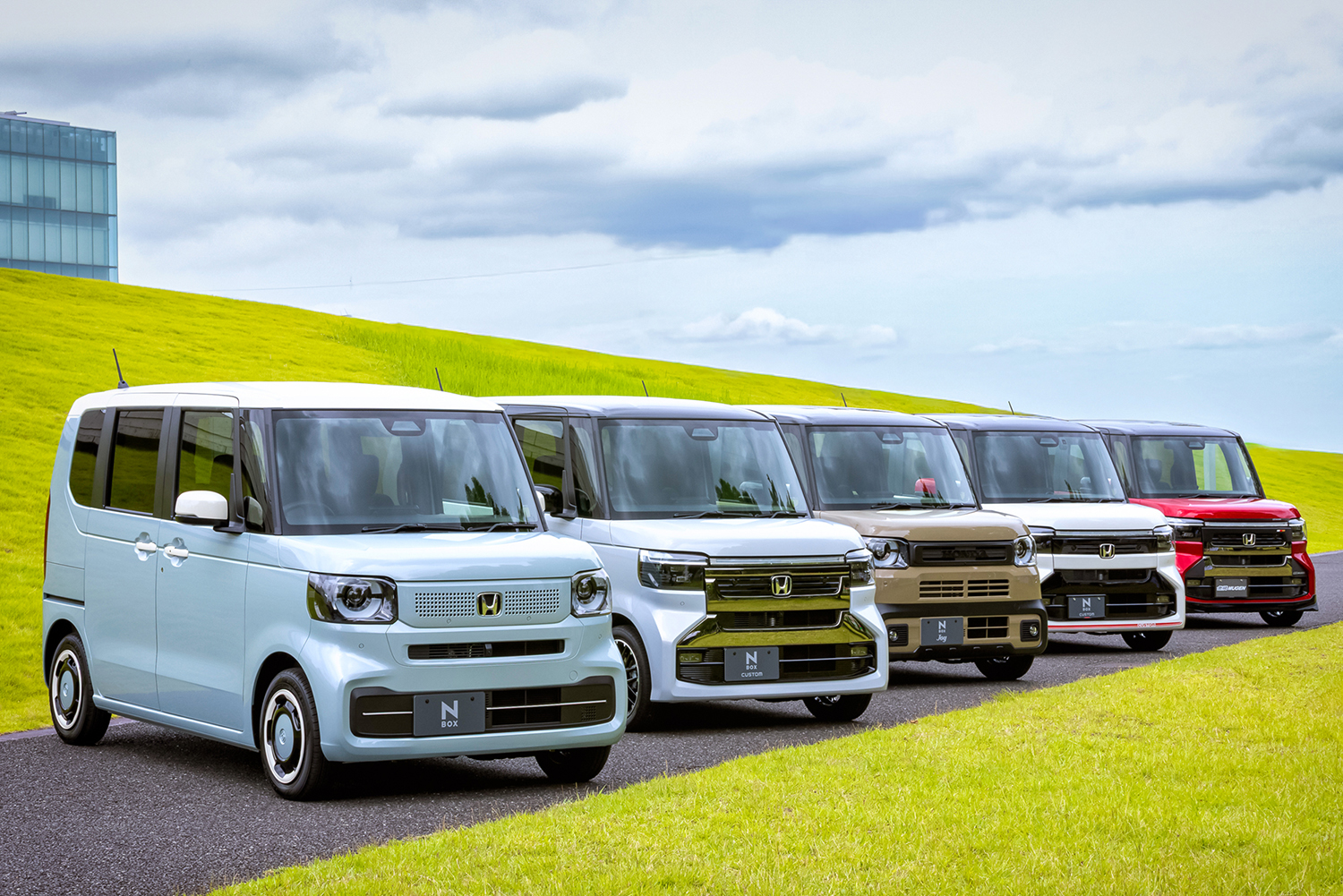 2026年７月の新車販売ランキングはN-BOXが首位で逃げ切り