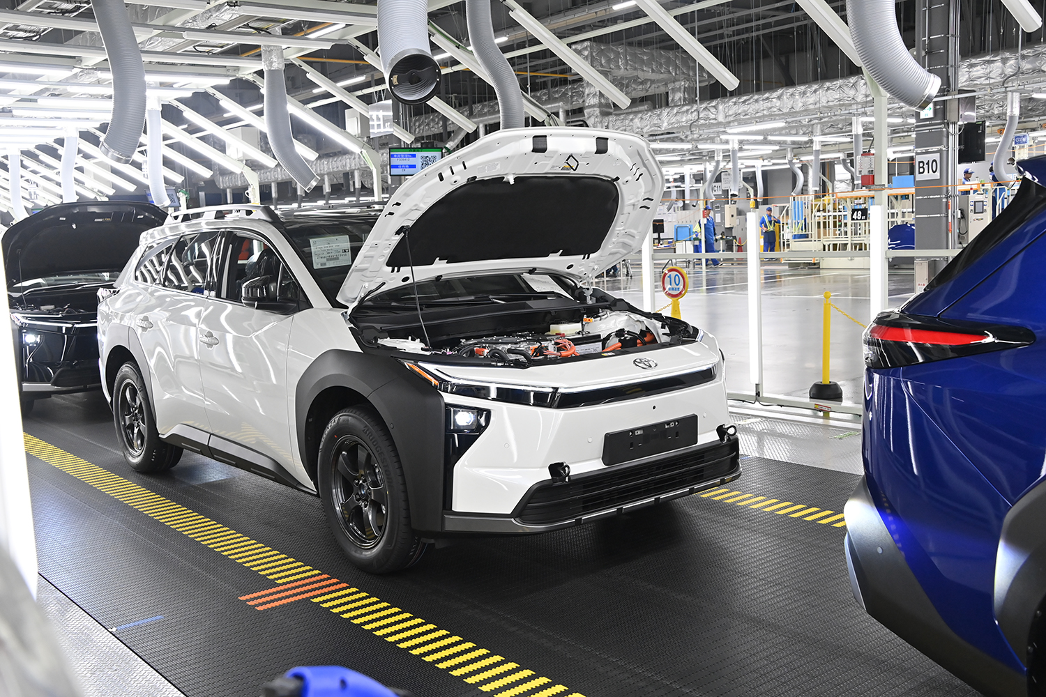 自動車工場のイメージ
